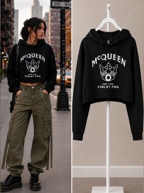 McQueen and the Violet Fog Cropped Hoodie Black Graphic Size L Streetwear